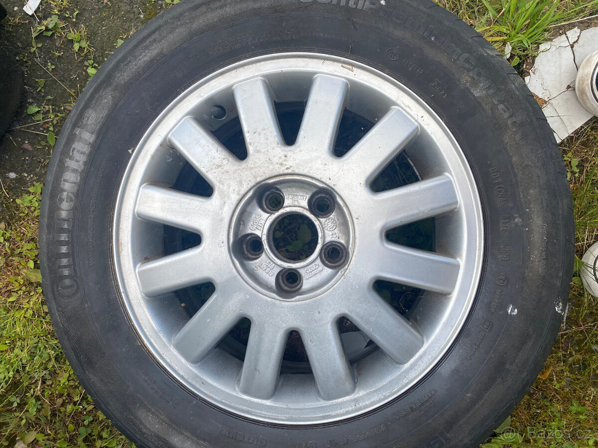 Alu kola r15