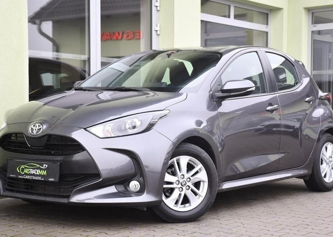 Toyota Yaris 1.0VVT-i CARPLAY KAMERA