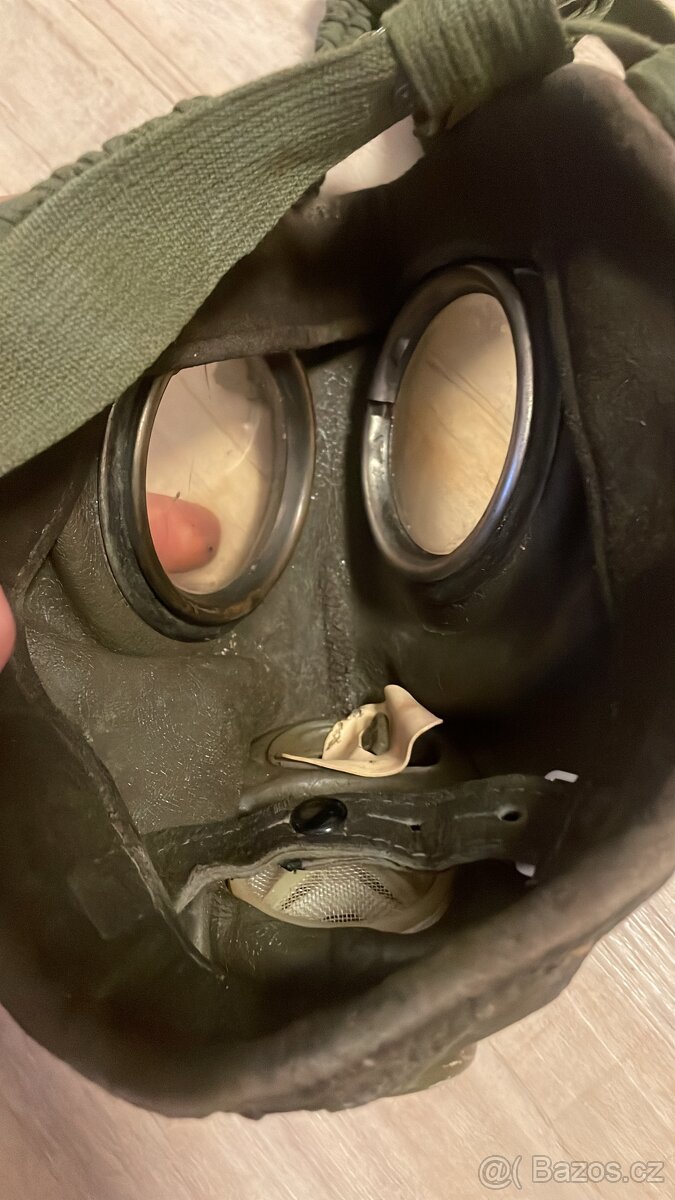 Plynová maska wehrmacht myslím gm54