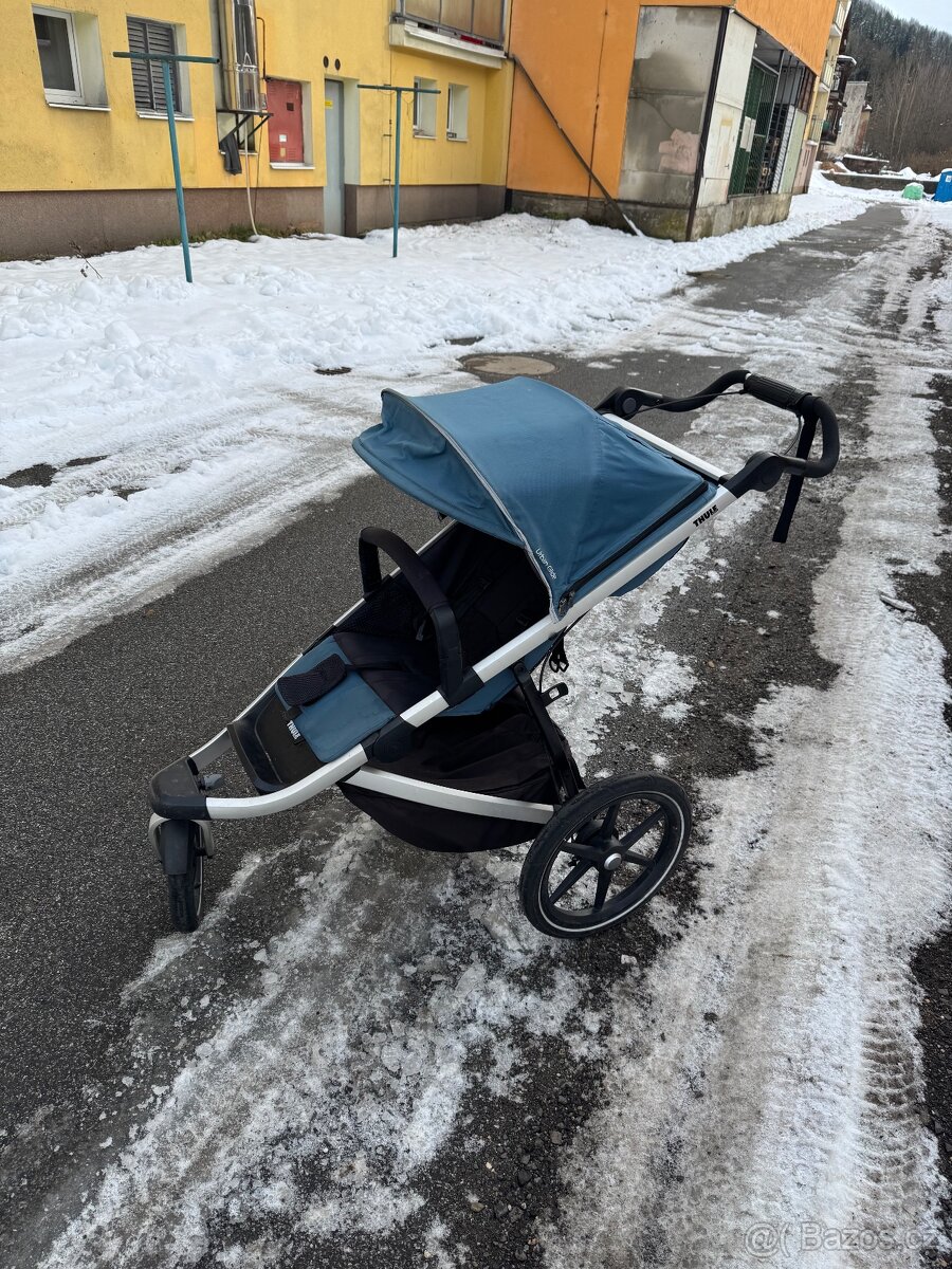 Thule Urban Glide 2 + korba