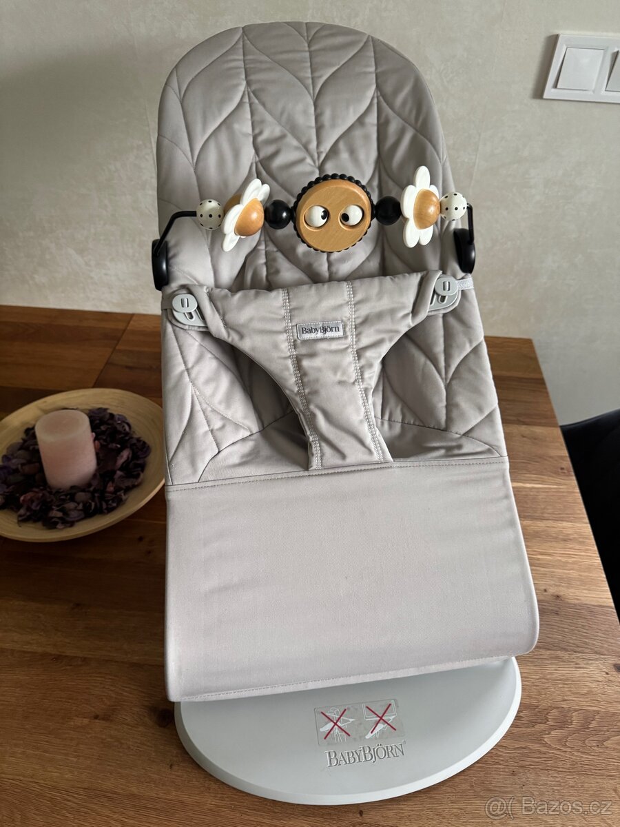 Lehatko/houpatko BabyBjörn se zárukou 12 měsíců  🌸💕❤️
