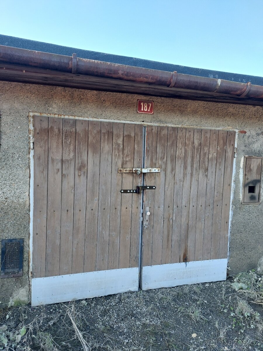 Garáž za albertem u čematu Bohumín