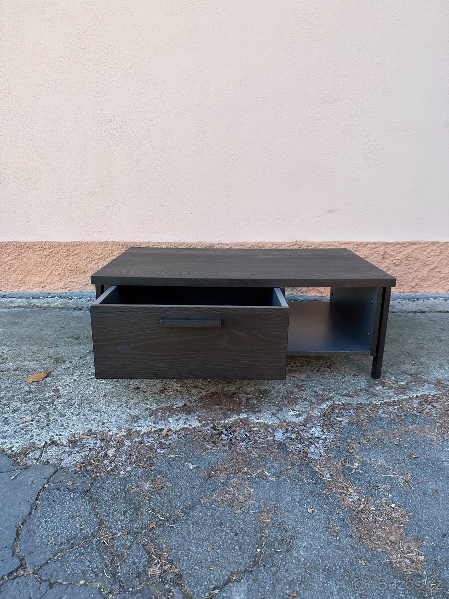 Konferenční stolek Morala Onyx – masivní dub, kov