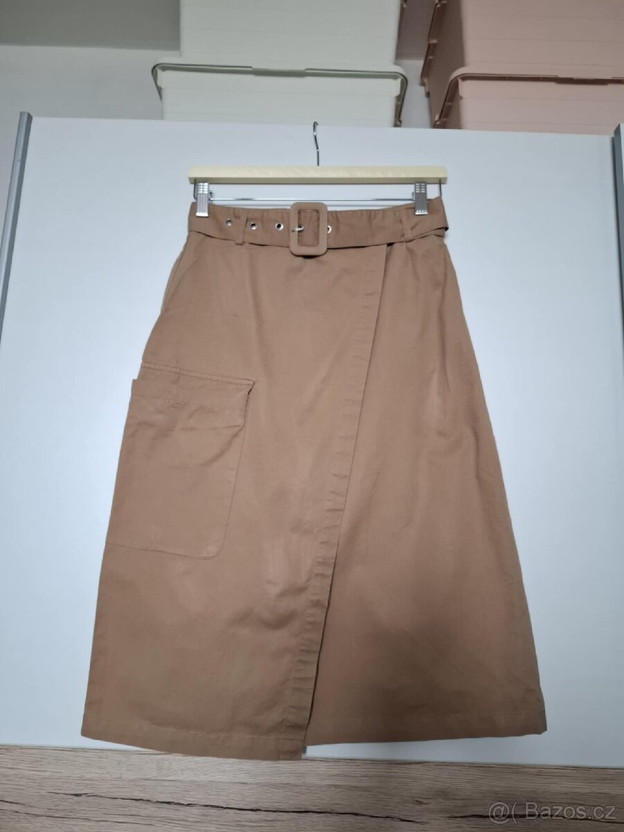 Dámská sukně s páskem S