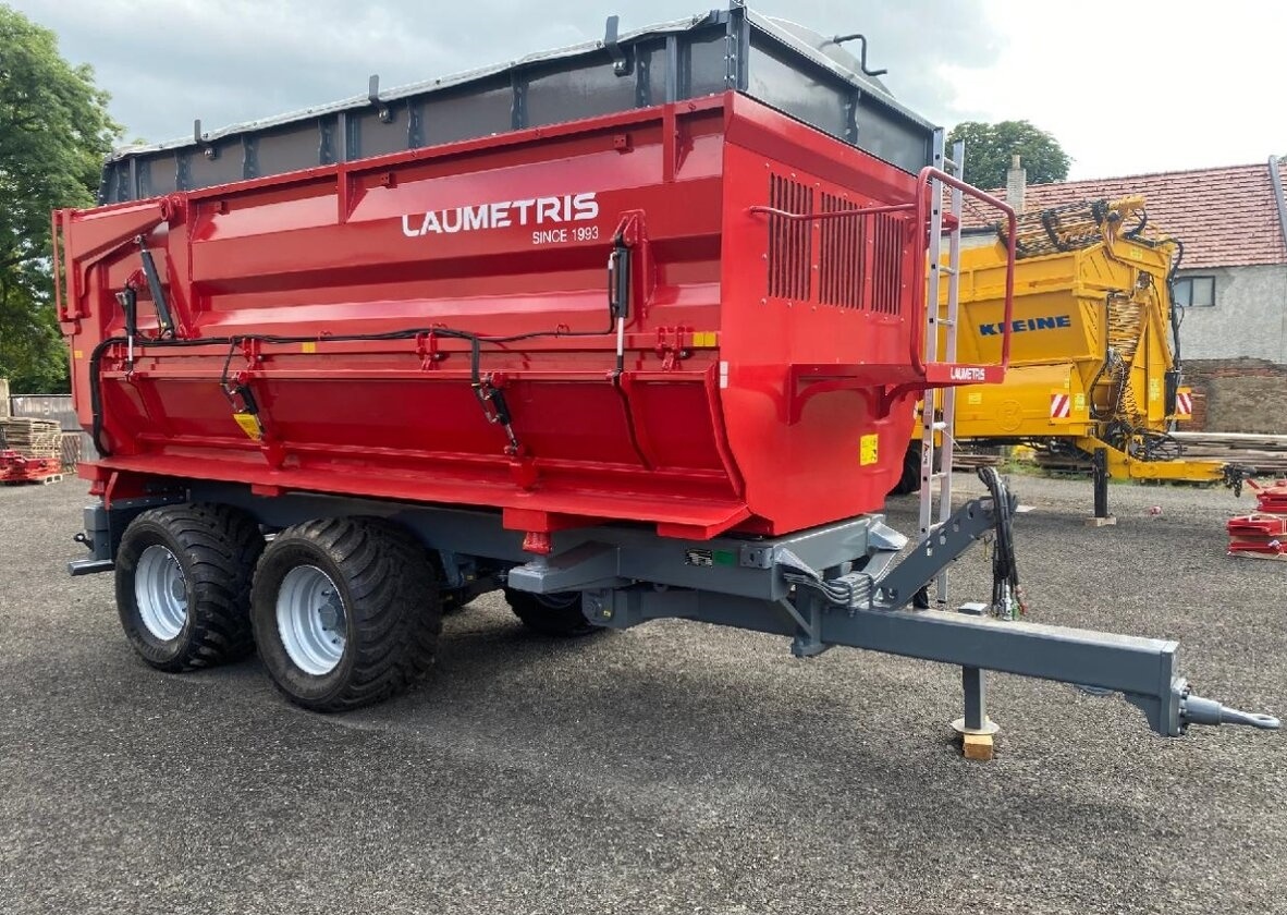 Traktorový návěs zadní + boční sklápění - nosnost 14 tun