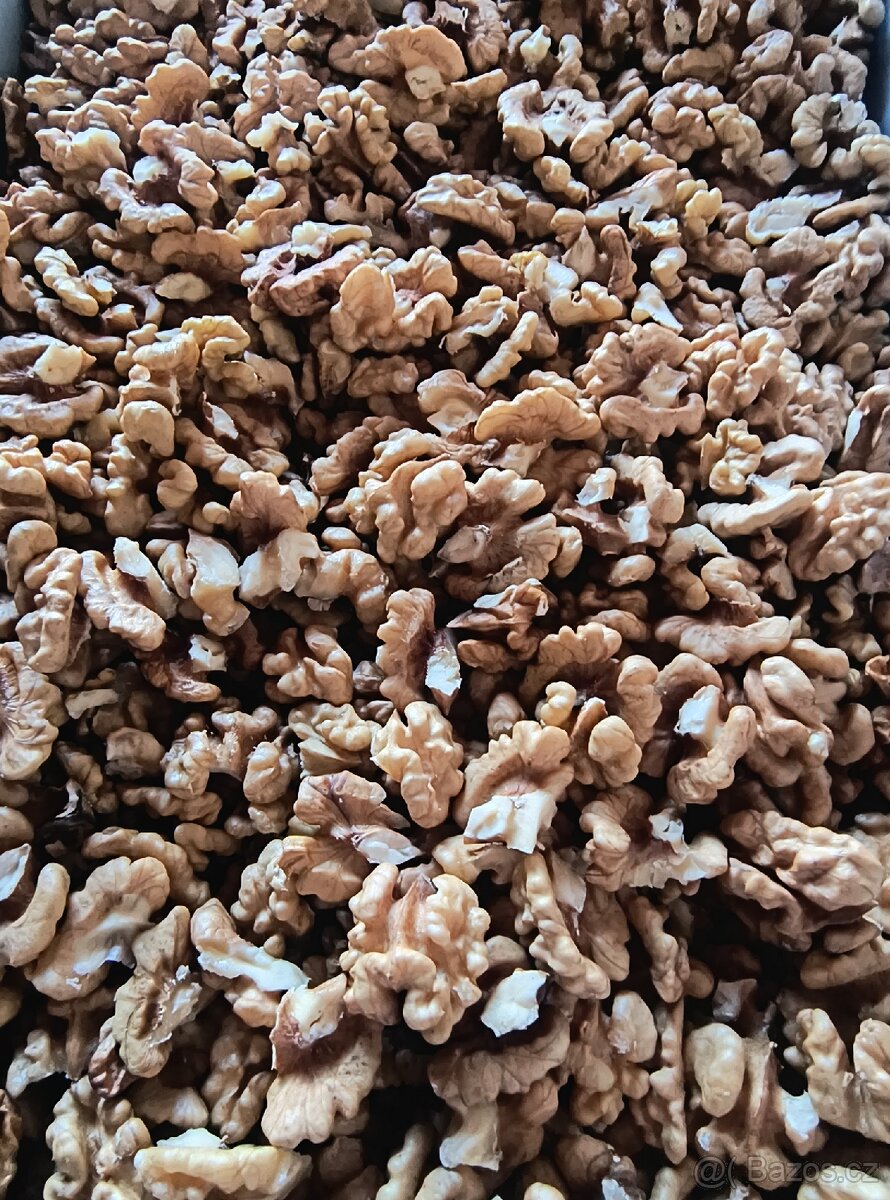 Vlašske loupané ořechy