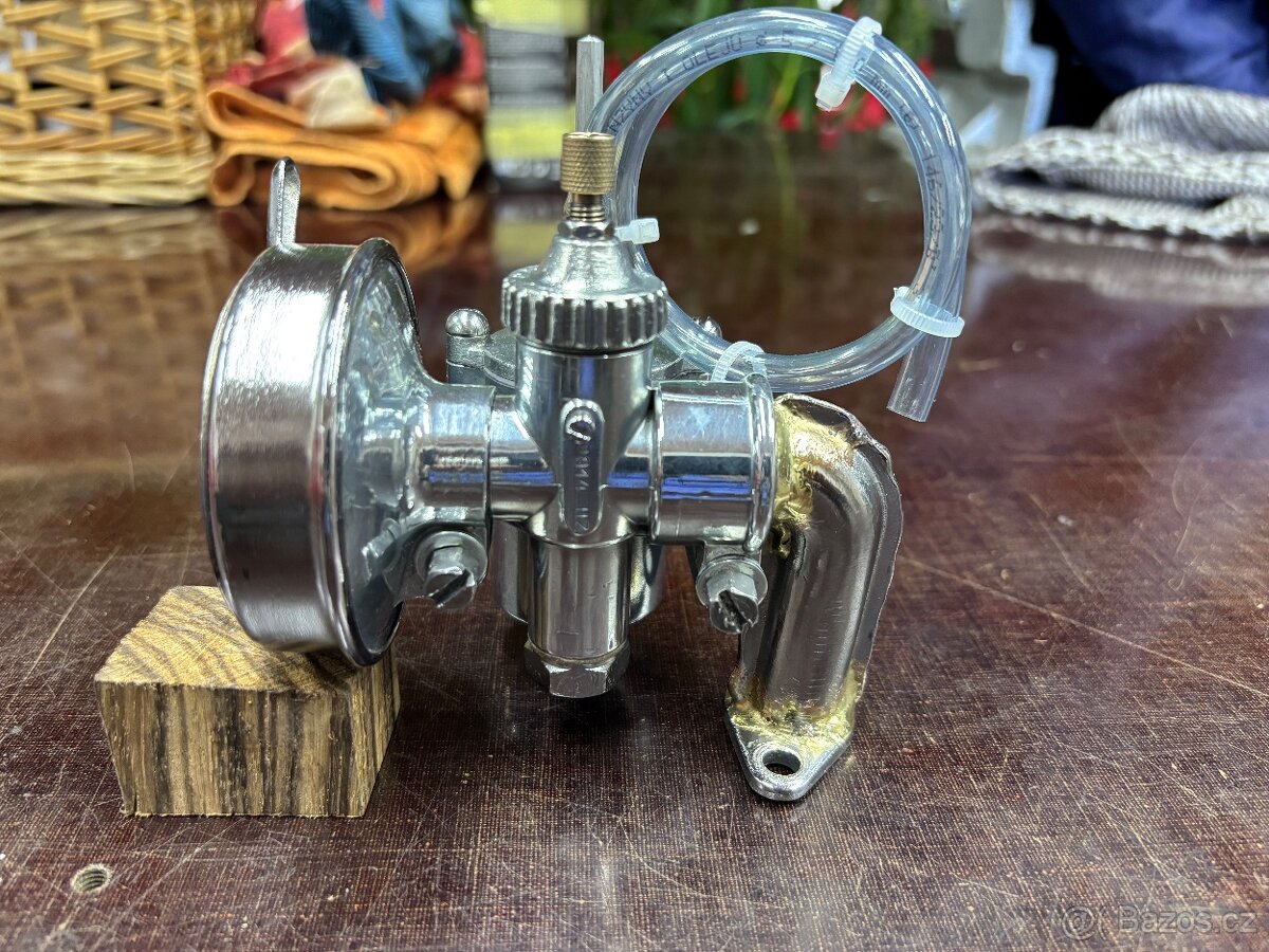 Prodám repasovaný pravostranný karburátor Jawa 550/555 pařez