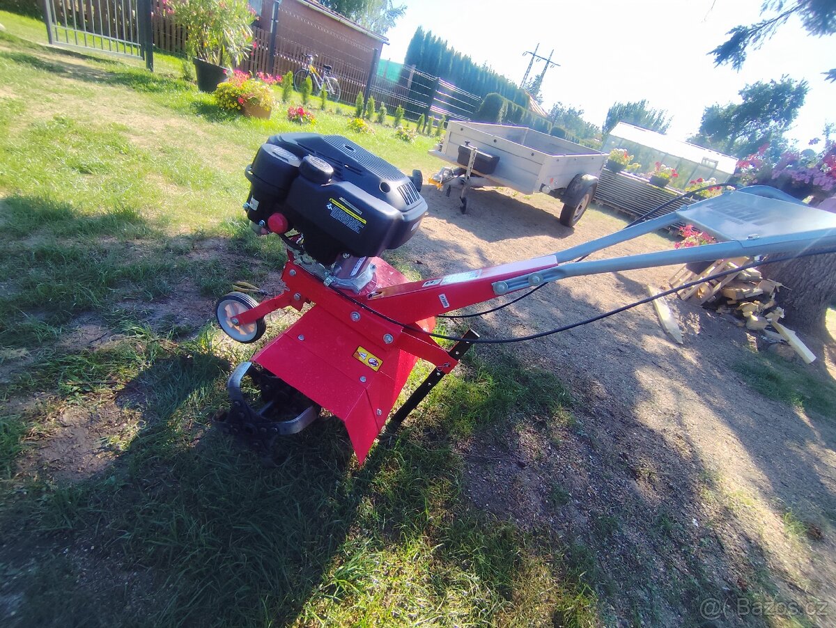 Kultivátor rotavator