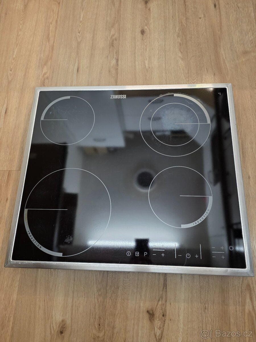 Indukční varná deska Zanussi ZING641XBA