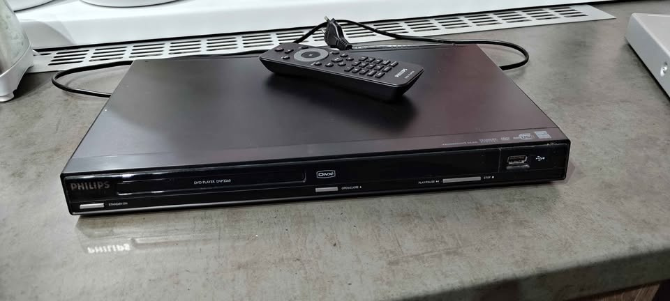 Prodám 2x DVD přehrávače