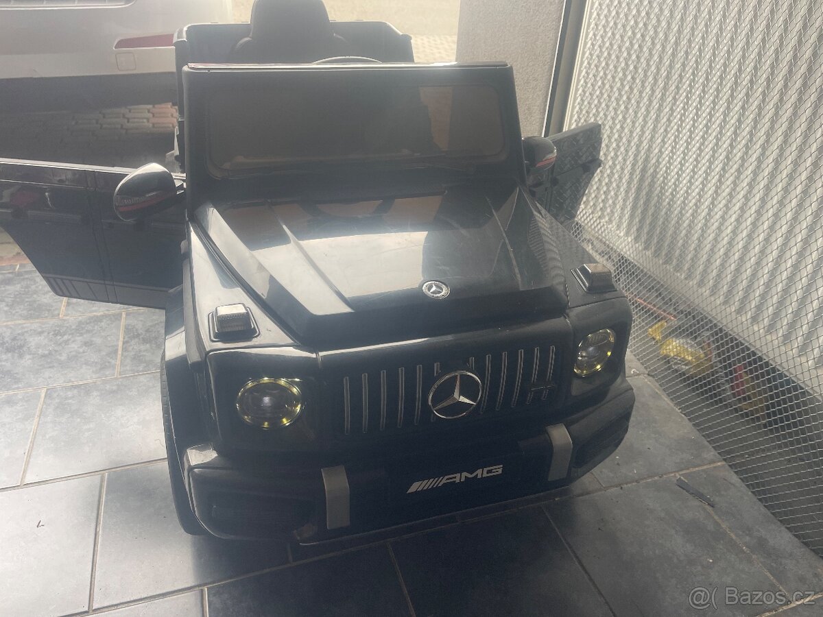 Dětské autíčko Mercedes G