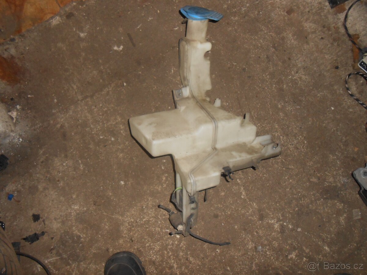 prodam nadobku odstrikovace na vw passat b6 , 3C