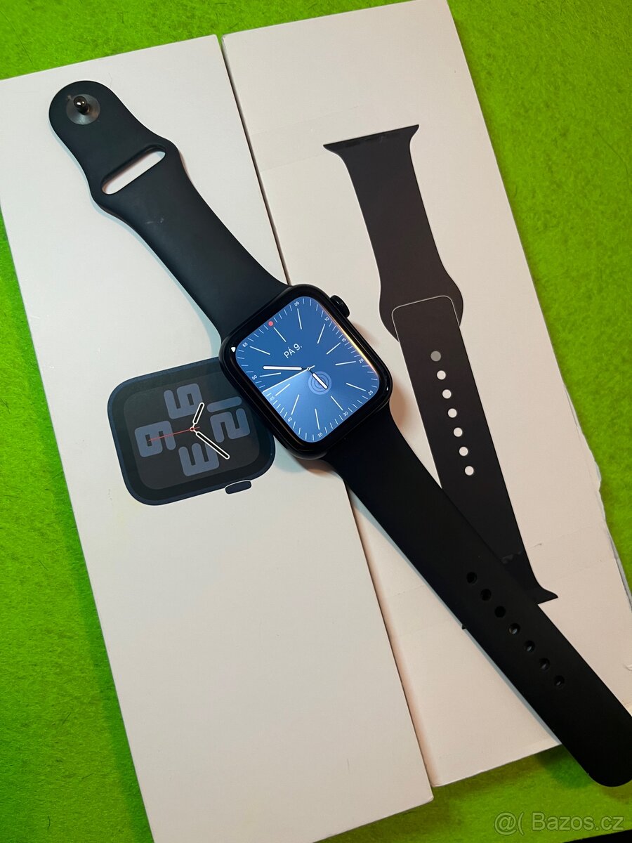 Apple watch SE 2023 44mm - 100% baterie