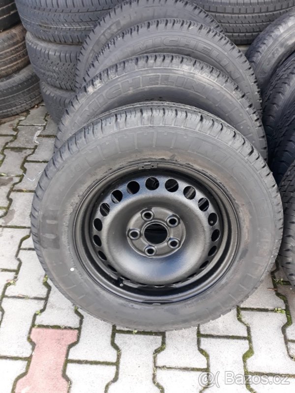 TRANSPORTER T5 MULTIVAN CARAVELLE AKCE