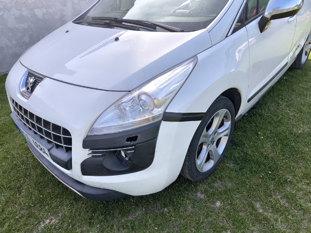 Peugeot 3008 1.6Hdi Rv.2012 plná výbava