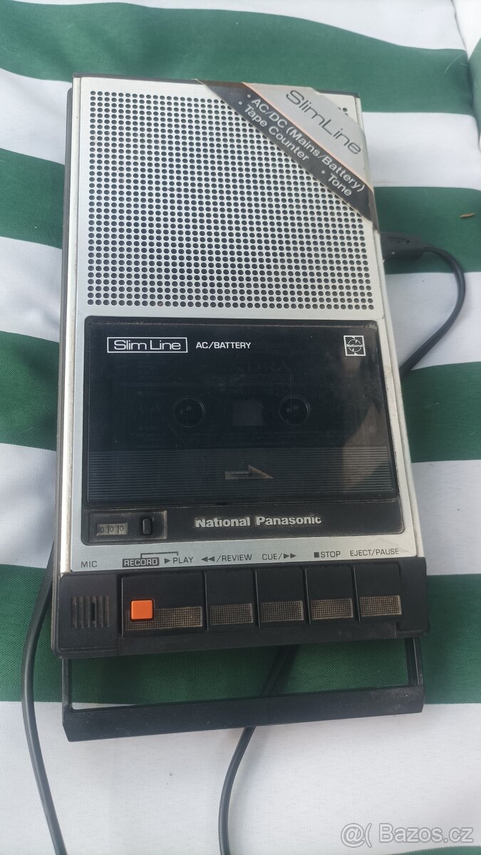 Retro kazeťák Panasonic
