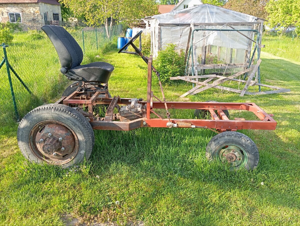 Traktor domácí výroby