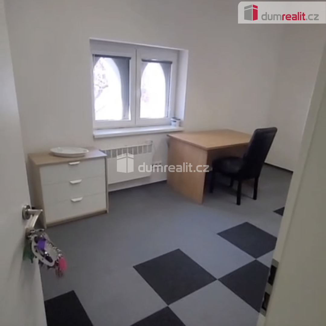 pokoj 16m2 Praha Hostavice