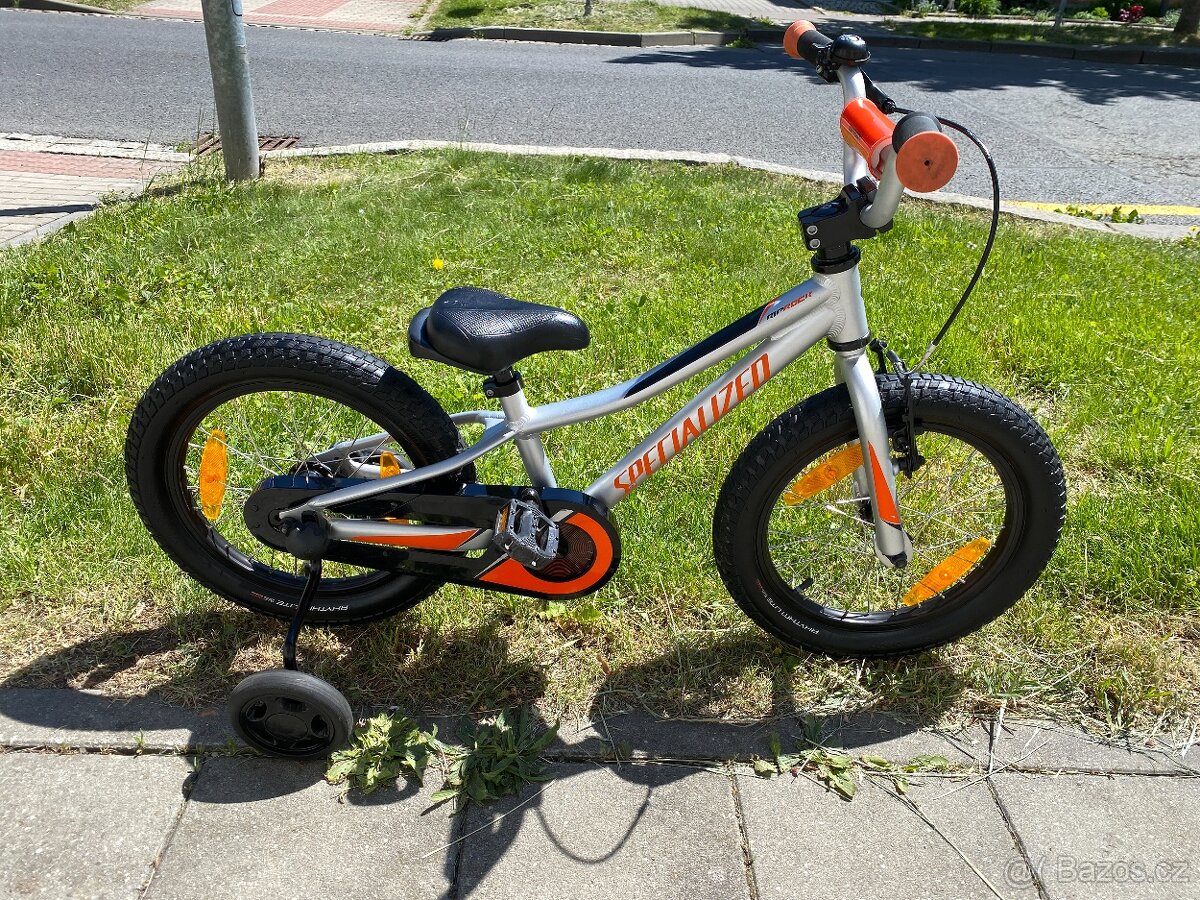 16" dětské kolo Specialized Riprock s alu rámem a kolečky