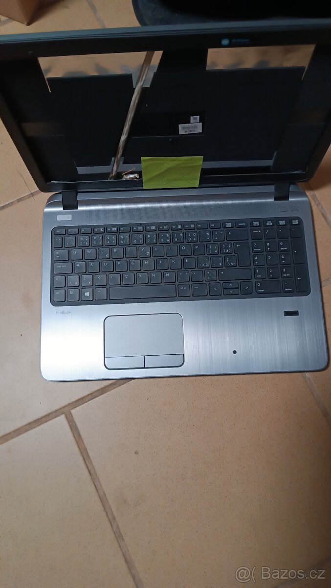 Nefunkční HP Probook 455 G2 bez RAM, Disku