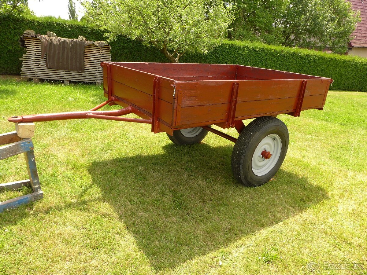 Prodám dvoukolák za traktor