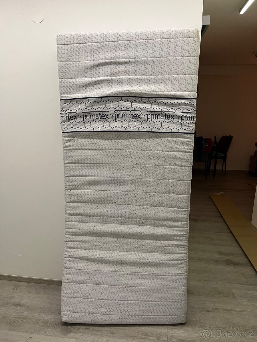 Dvě matrace (90x200)