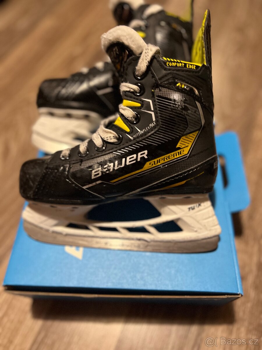 Brusle BAUER S22 SUPREME M4 | Youth
