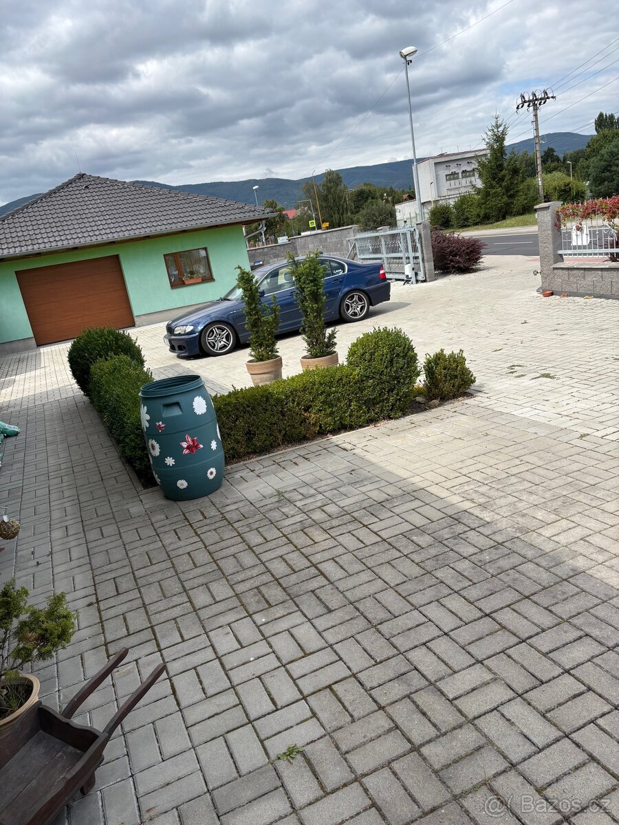 BMW e46 330i manuál 6kvalt +lpg