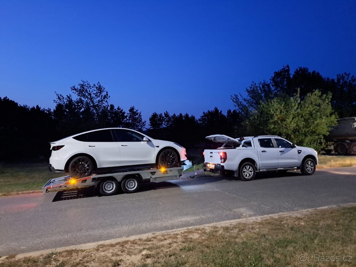 Autopřeprravník pronájem