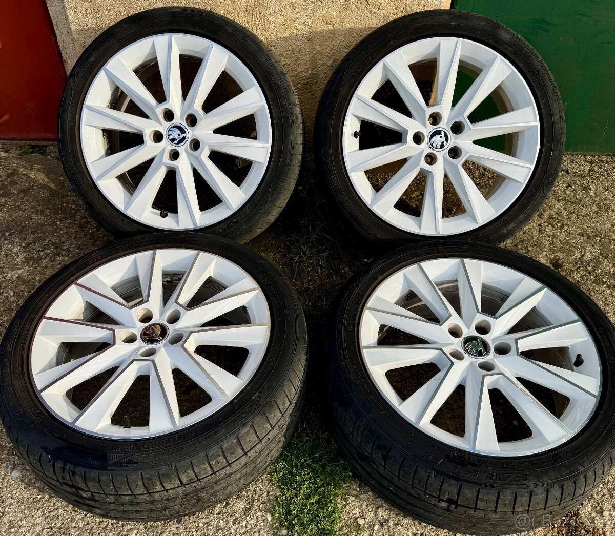5x100 r17 Škoda Savia