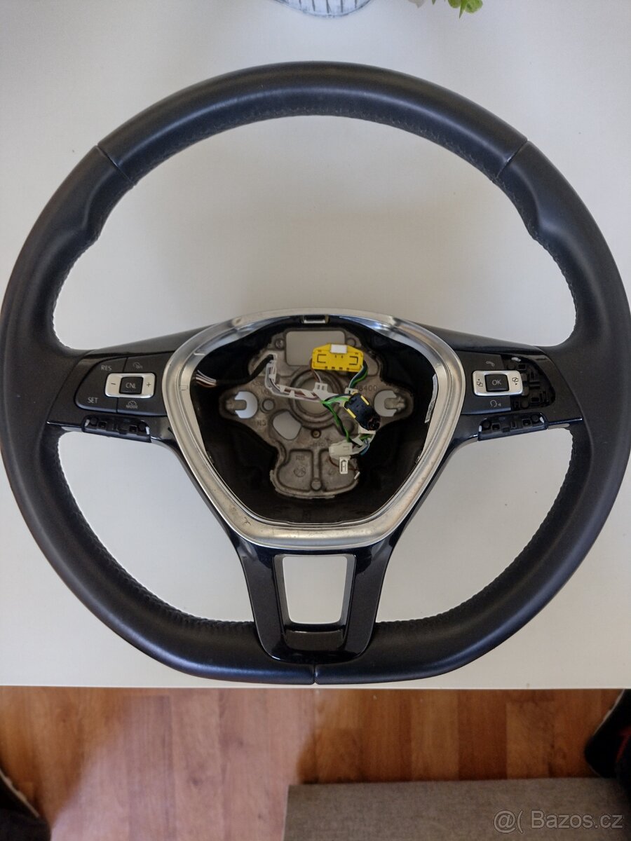 MF volant VW