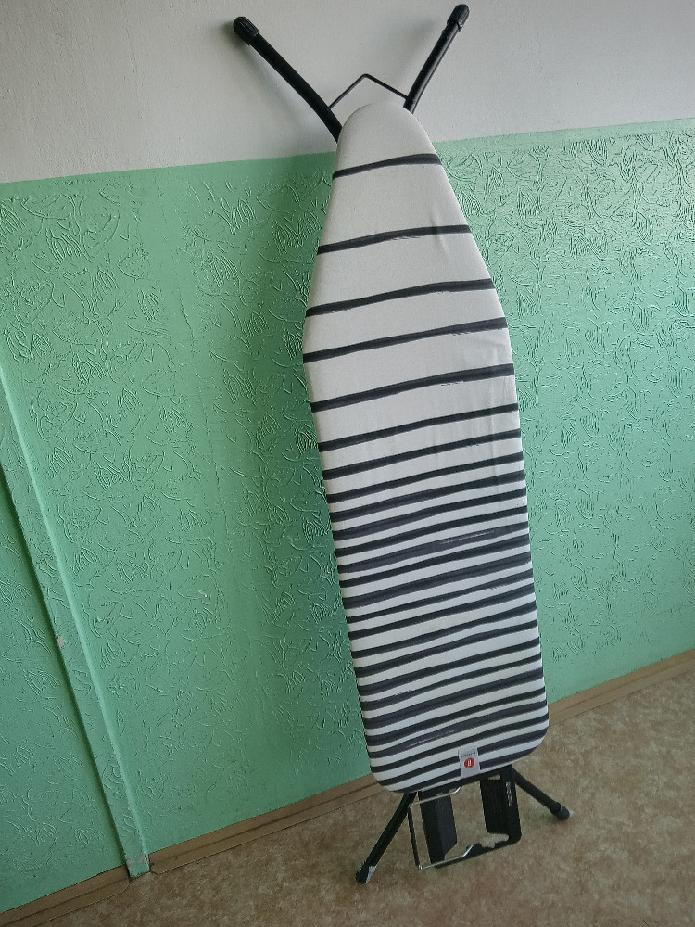 NOVÉ žehlící prkno Brabantia, na opravu