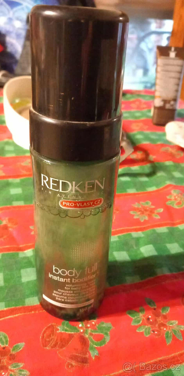 Redken pena pro objem vlasu
