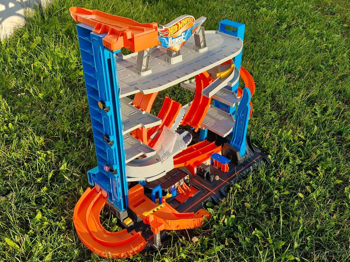 Garáž Hotwheels