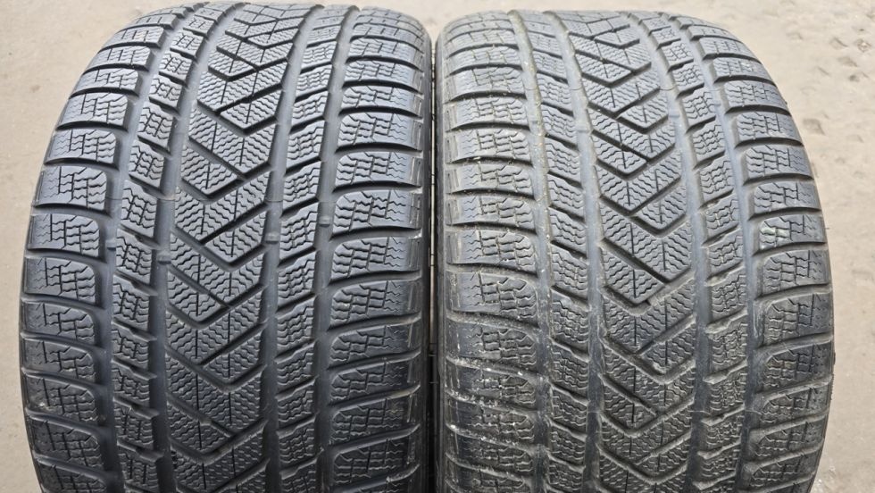 Zimní pneu 305/30/20 Pirelli