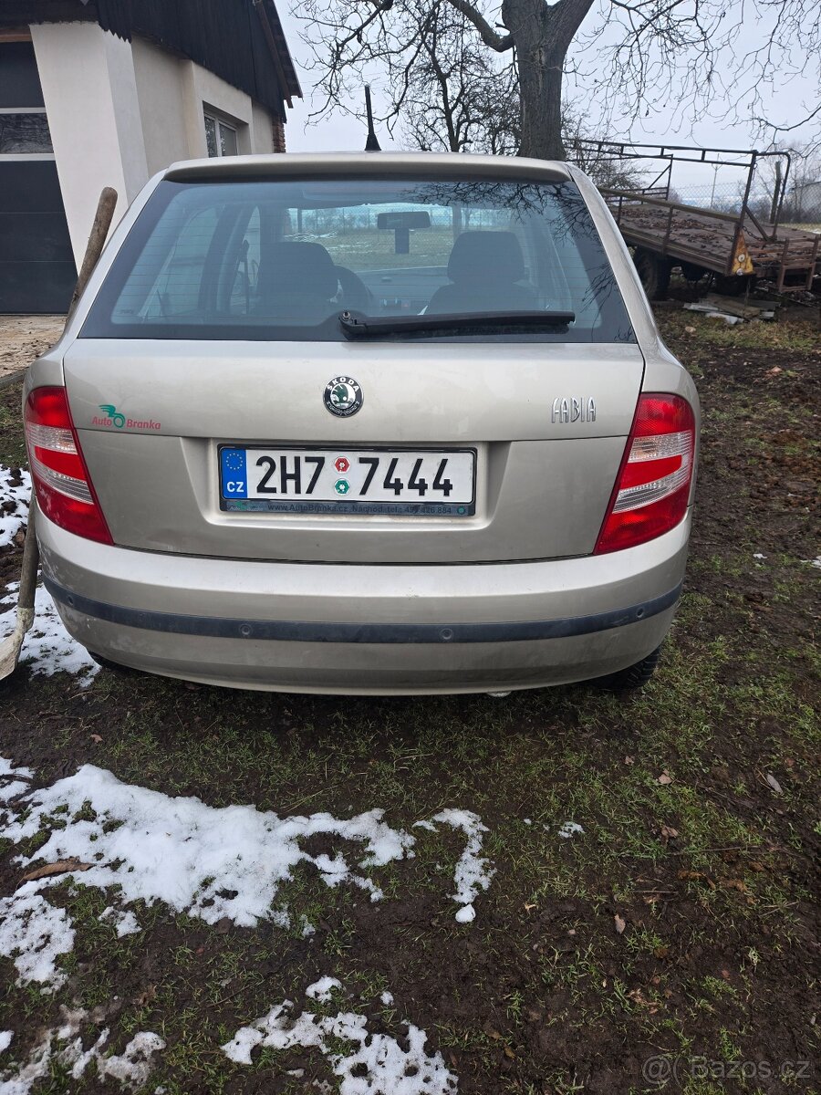 Škoda fabia na díly