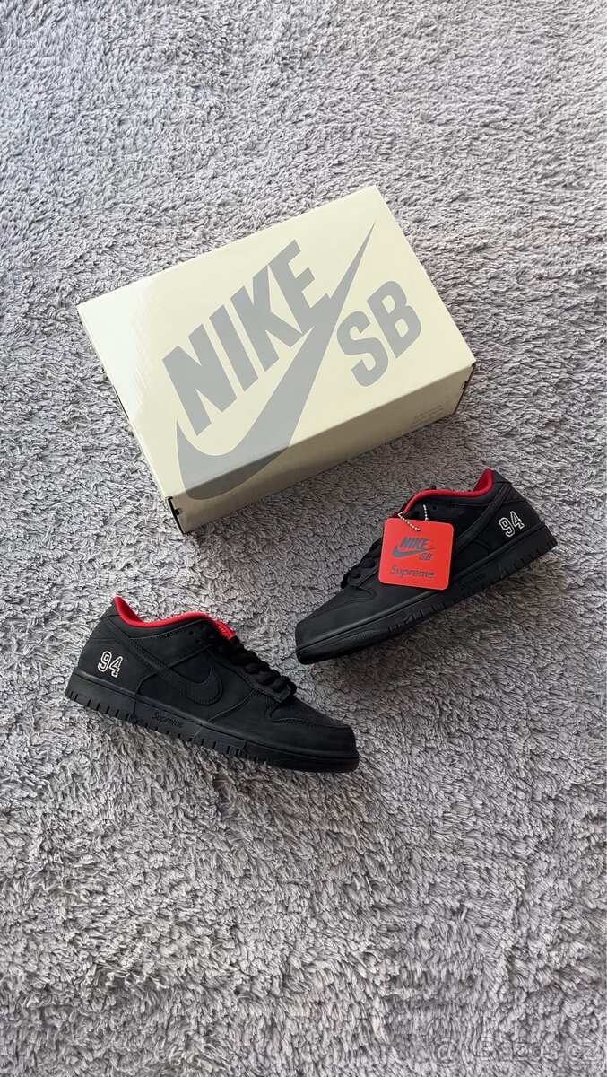 Nike SB Dunk Low Supreme 94 Black
