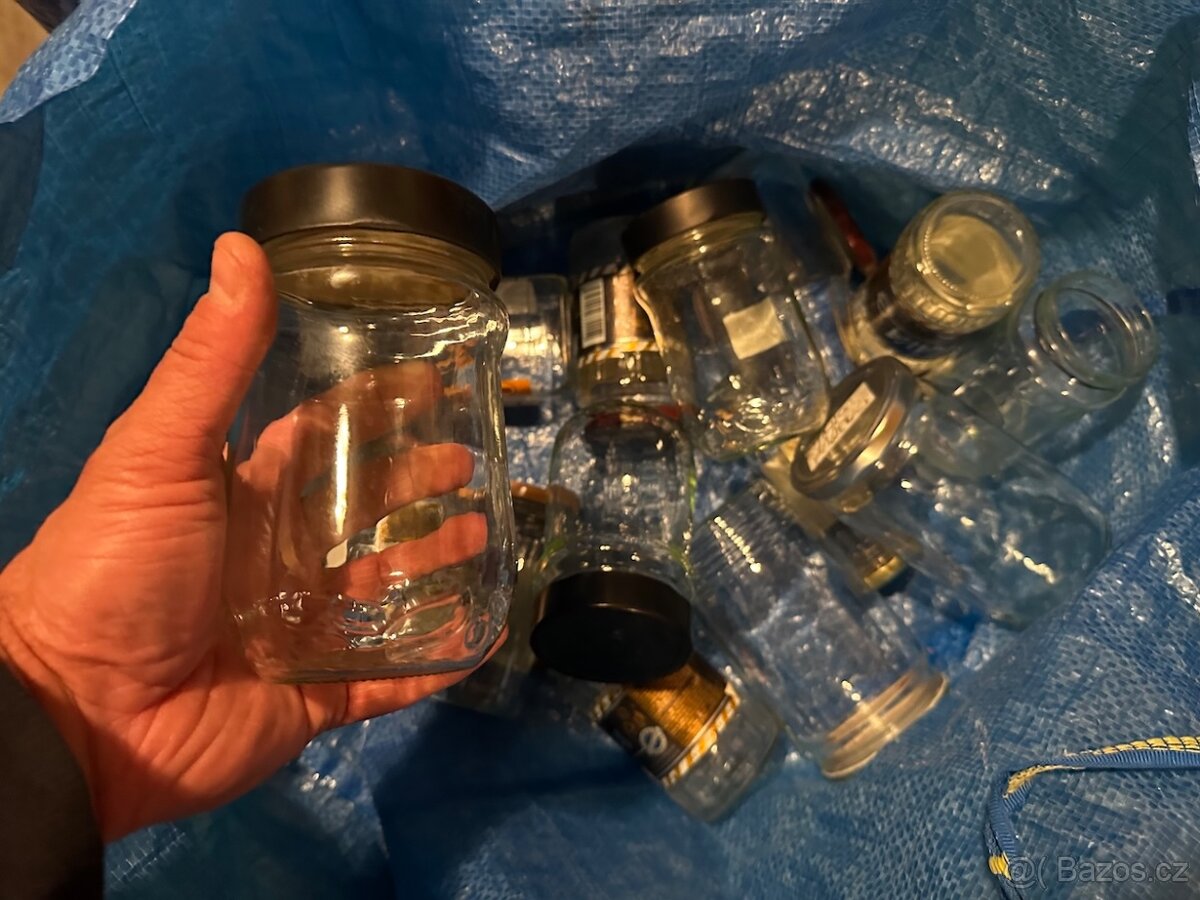 Zavarovaci sklenice za odvod