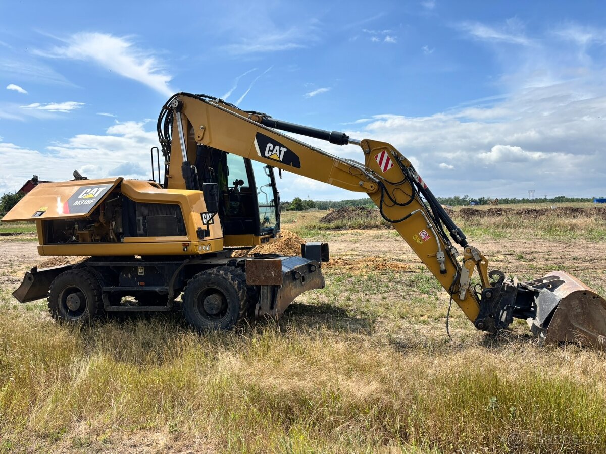 Caterpillar M316F bez Adblue
