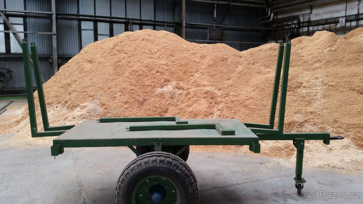 Přívěs jednoosí za traktor