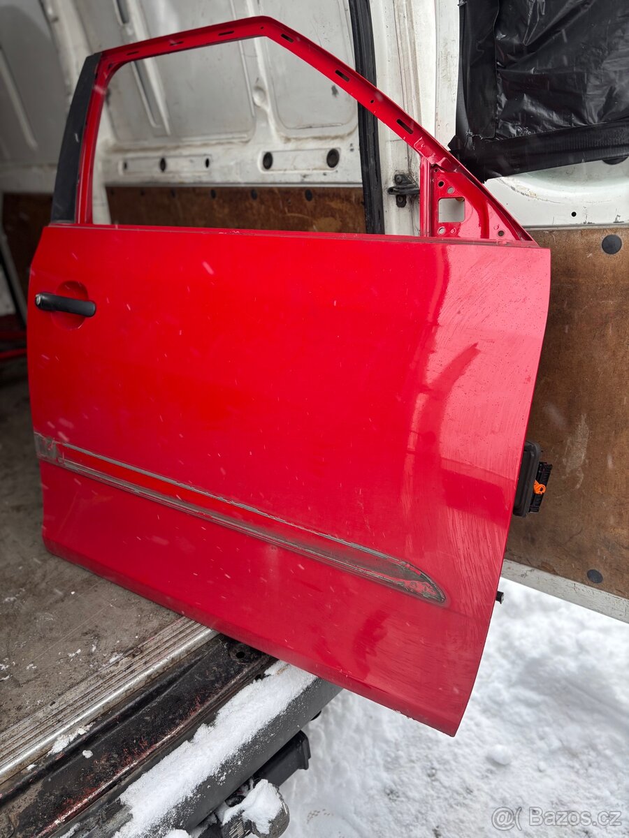 Škoda Fabia 2 Hatchback - pravé dveře