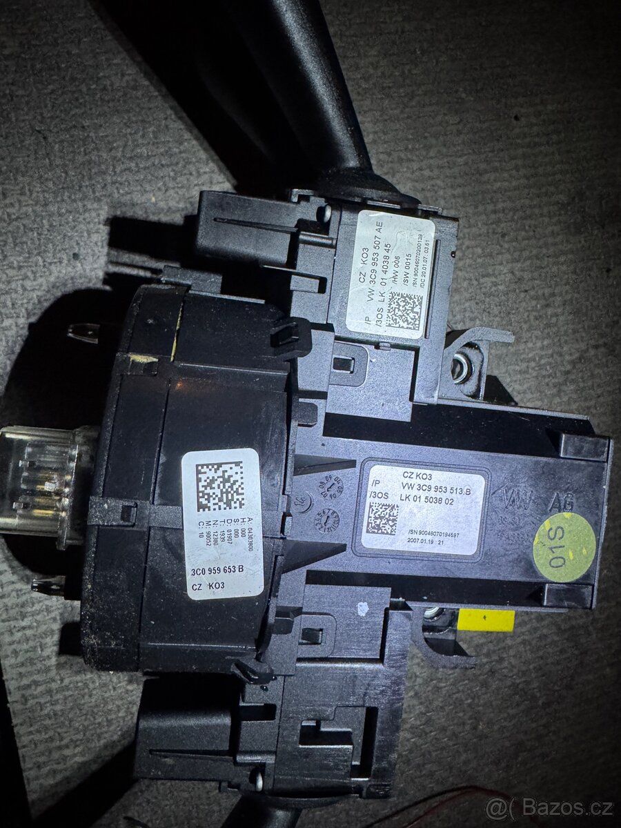 Podvolantová jednotka + páčky