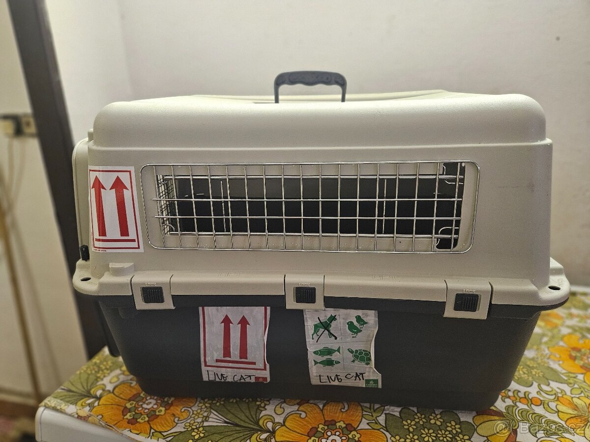 Přepravní box