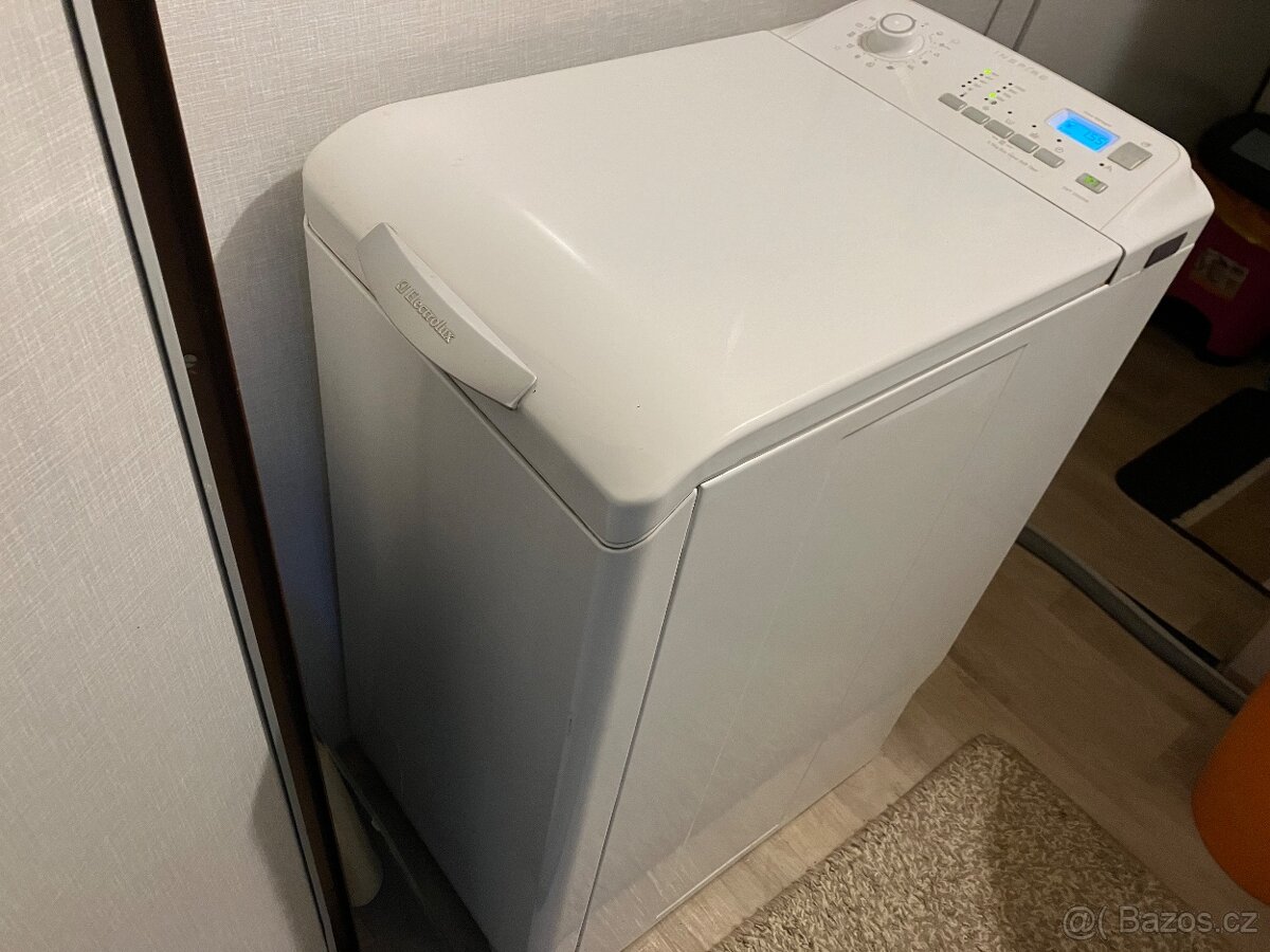 Prodám automatickou pračku Whirlpool
