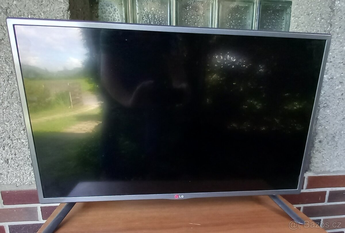 LG 32''