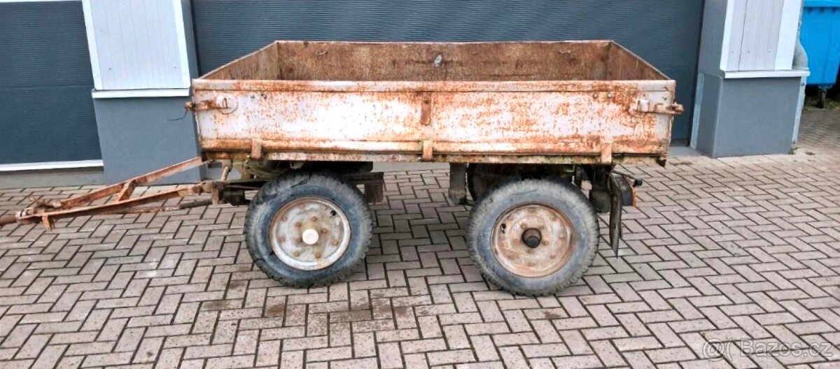 Vlek za malotraktor