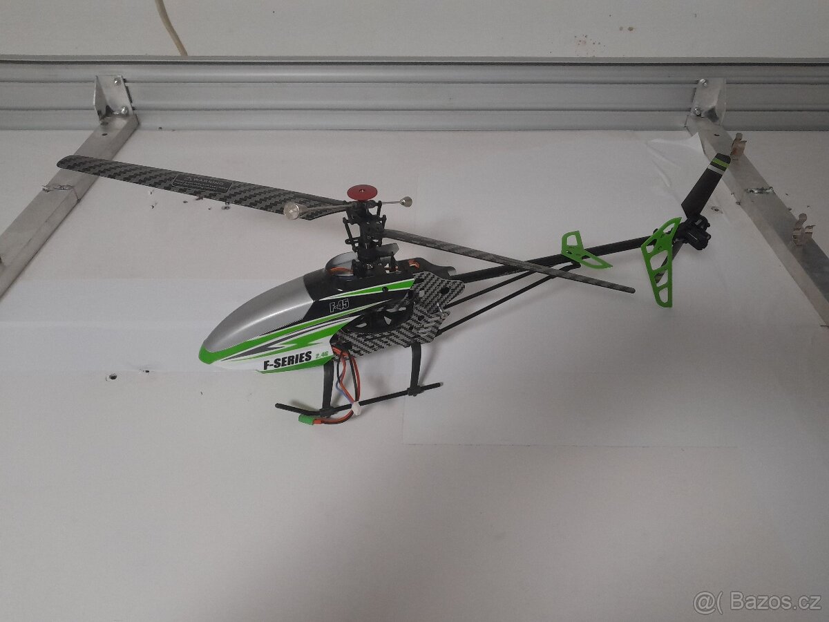 RC vrtulník MJX F-45