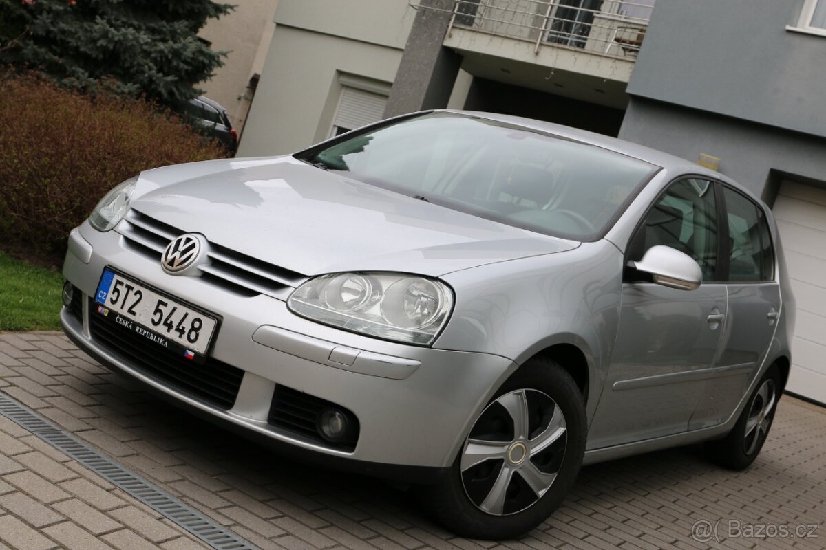 Volkswagen Golf 1.6 FSI Sportline