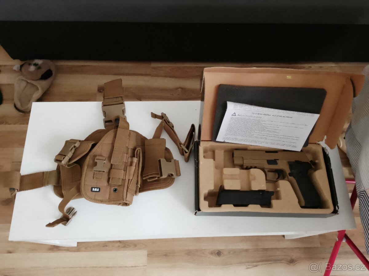 Airsoft pistole P226