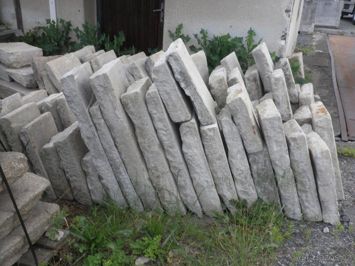 stará kamenná dlažba 17 m2